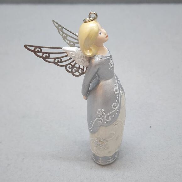 Vintage Hallmark Keepsake Joyful Tidings Arianne 2005 Christmas Ornament - Picture 4 of 6